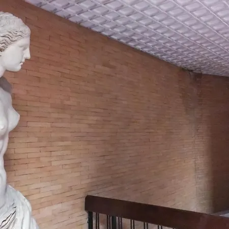 Circo Massimo Modern Art Apartman